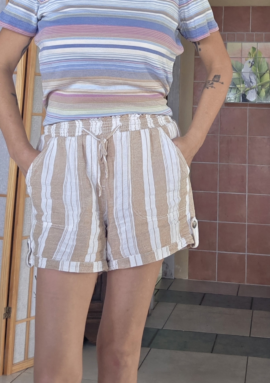 Striped Elastic-Waist Women’s Cotton Shorts - Cream & Tan Briggs Size Medium